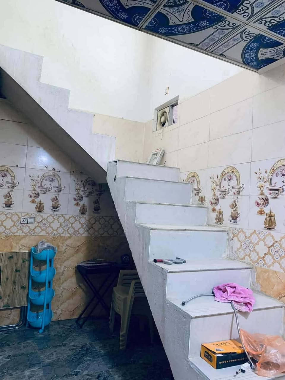 بيت للرهن 100م طابو صرف  بناء طـابوك

نـجـف حي النداء شـارع المجمعات شـارع 60 الـعـرضي

غـرفه صـالـه مطـبـخ حـمام سـقـبال

سـعر الـرهـن 20 مـده الـرهن سنـتيـن و قـابل التـجديد

لـلواصــل *********** لـيـث
