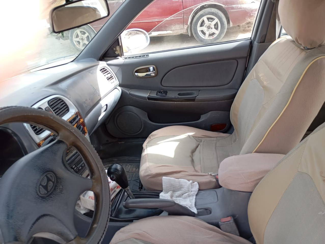 سلام عليكم للبيع كية وبتما موديل 2000بسمي سنوية مجددة رقم بغداد نكليزي كير ومكينة 2000مسكر كهربائي شغالة مكاني الديوانية قضاء شامية رقم ***********
