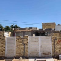 بناء حديث • ٢٠٠م • حي الحسين