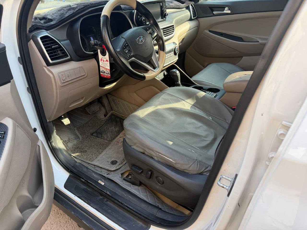 السلام عليكم توسان 2019خليجي
هيونداي توسان موديل 2019للبيع

📍 رقم بغداد – وارد خليجي (شركة الكاصد) 🔹🔹 

🔹 بصمة / دخول ذكي

🔹 تحكم كهربائي بالكشنات

🔹 شاشة لمس

🔹 لدّات أمامية 

🔹 السيارة نظيفة جداً

🔹 الممشى: 106ألف كم
🔹

💰 السعر: 175ورقة

📉 بيها مجال بسيط

📍 مكان السيارة: بغداد حي القاهرة قرب جامع النداء 

📞 للاستفسار: ***********
السونار مع الصور
