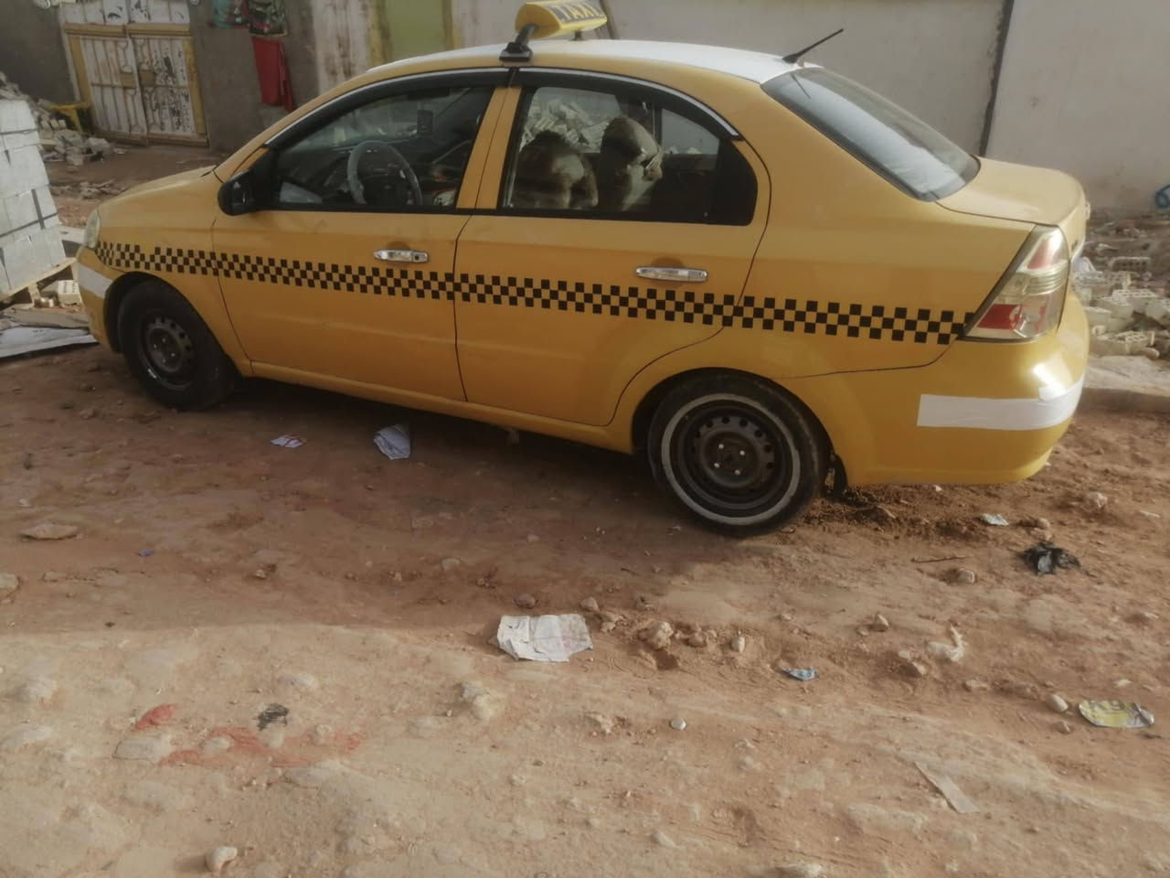 سلام عليكم افيو موديل   2009.       👌مكفوله من ضربه وصبغ تبديل.            👌مكينه بيه خيط بخر خفيف بدون تنقيص         👌رقم نجف انكليزي.            👌سعر 55وبيه مجال             👌العنوان نجف             👌رقم تلفون ***********
