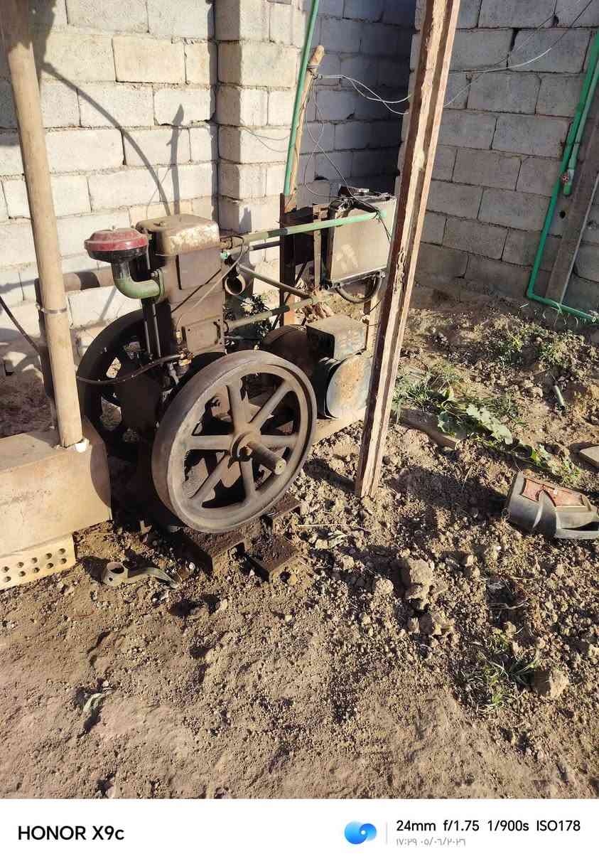 لستر للبيع ابو 6 دينمه سبعه ونص مكانه بغداد ليوسفيه ***********
