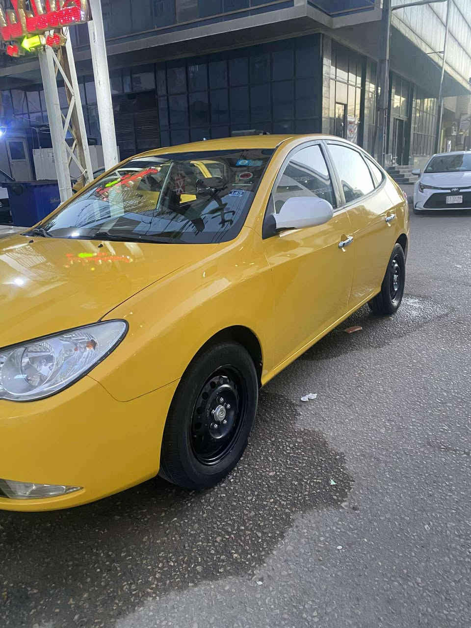 سلام عليكم لانتره للبيع مقدسه 2010 خليج بيه ضربه جاملخ إمامي مبدل فقط مصفره هيئه وغرامات مكينه صارلي 10 أيام شاده وبيه وصل وكير جديد مكان السياره كربلاء غير متواجد عل فيس الرقم ***********
