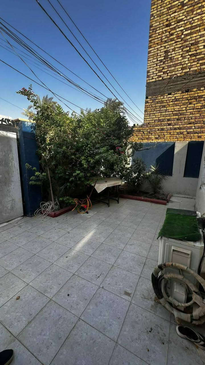 خلف كوفي علي الكردي المساحه 190.50 طابقين   ام الخيل الاولىى

حديقة

استقبال  عدد  1

وصاله عدد  2

غرف عدد 3

صحيات داخليه وخارجيه وفوق عدد 3

البيت ترميم جديد ماء ومجاري وسيراميك حديث

الاستفسار  ***********

***********

او مراجعة مكتبنا الكائن  الجزائر شارع المطاعم قرب صيدلية عالم الدواء اذا ارت بيع عقار او شراء او بناء او ترميم ما عليك فقط مراسلتن

المطور العقاري
