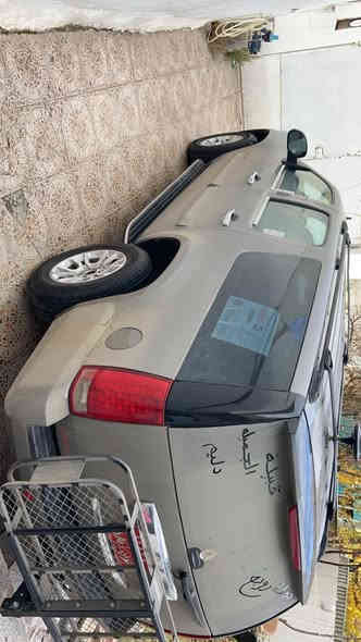 أسلام وعليكم من رخصة الأدمن للبيع  او مراوسGNC طويل موديل 2007  رقم ادهوك تكسي اسياره واضحه بصور ونضيفه طخات بصيطه اسياره شغاله ع خط اربيل أنبار مسجله ع مكتب رسمي اسياره جاهزه مابيه اي نقص ومواصفاته حلوه اسعر  15$ الف وبيه مجال بصيط 
واتساب وخط مفتوه ***********
