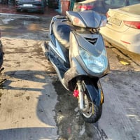 سكنس فحل 140 نوزل كهربايات كلها شغاله بيها ولفات فقط  بيع كوم حديد بس ...