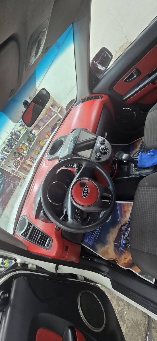 صول ٢٠١١ خليجي ماشيه ١٠٧ كيلو بيه صبغ باب وشويه من الحاملغ الخلفي بيه سونار رقم اربيل تحويل او كاله  مكاني كاظميه٩٧ وبيه مجال ***********
