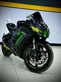 كاواساكي ZX10R • ماشيه ١٥٠٠٠كم • وارد يابان