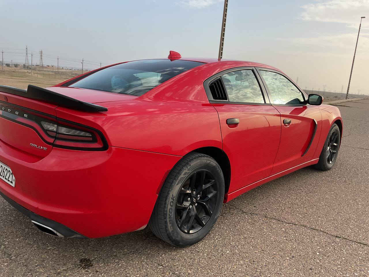 للبيع جارجر موديل 2015 
اللون : احمر دم الغزال
 لمحرك: 3600 سي سي (3.6L – V6)
 القير: أوتوماتيك
 الوقود: بنزين
اسيارة نظيفة جداً – فحص كامل – بدون حوادث
الموقع: …… صلاح الدين بيجي

 رقم التواصل: ……***********
