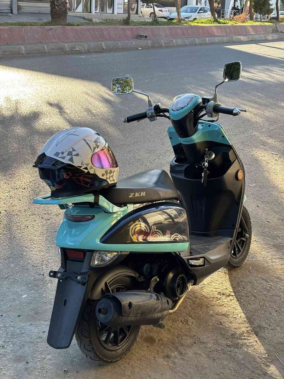 بوليس sموديل 2024

دراجه جديده نضافه ٩٩%
ماشيه ١٠الف 
كلشي شغال دراجه اي نقص مبيه 
سعره 800وبيه مجال للشرايه 
رقم ***********
