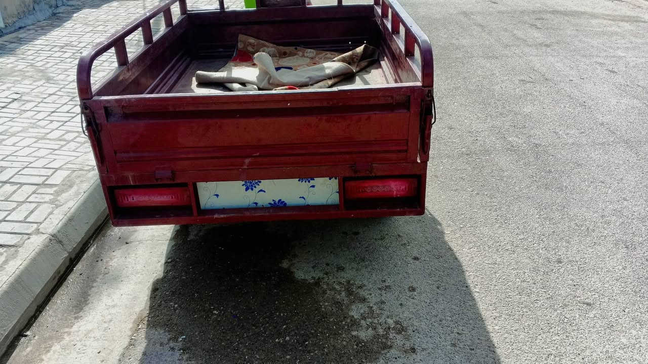 يالله السلام عليكم اخواني ستوته للبيع جاهزه خير من الله
شاصي مكفول 
مكينه 23
اوراق مسجله بلمرور 
تخم تاير 
بنزات بريك جديد 
باتري جديد
ضفيره جديده
اشاير شغاله
لايت شغال 
كلشي ماعوزه 
اتصل وبيك وخير وتدال
مكاني واسط. قضاء العزيزيه 
مستعجل عليه 
***********
