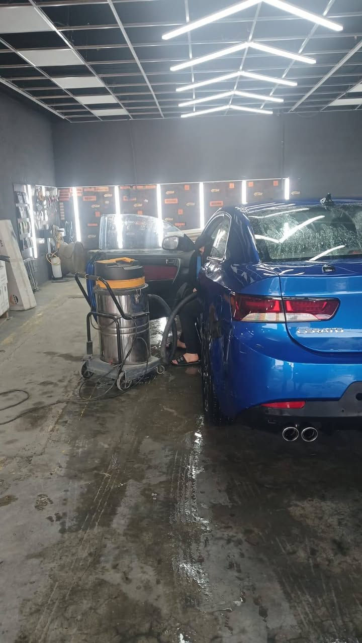 ٣٩  $
وبيها مجال سيراتو اوتو سبورت 2012 ادوات
مكينة ١٨٠٠ ابلاد ميكانيك وكهرباءيات ابلاد
مليانة مواصفات
للاستفسار ***********
المكان/ديالى حمرين
