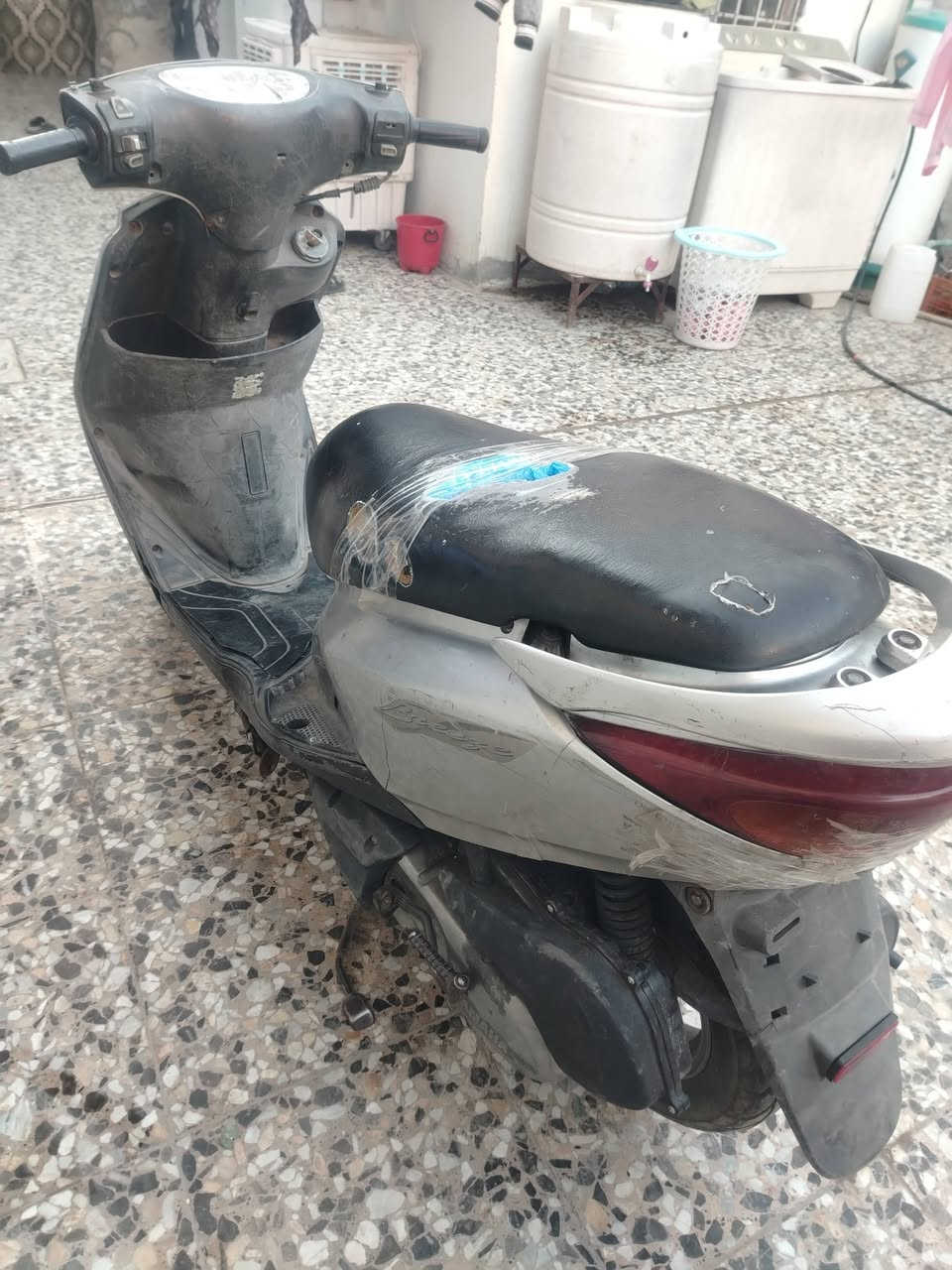 نكره سلف مكينه كهربائيات
أوراق جاهزه الدراجه  عوزها ترتيب فقط

قفلها 400 المكان بغداد
بدون تعليقات شرأي اتصل ***********
