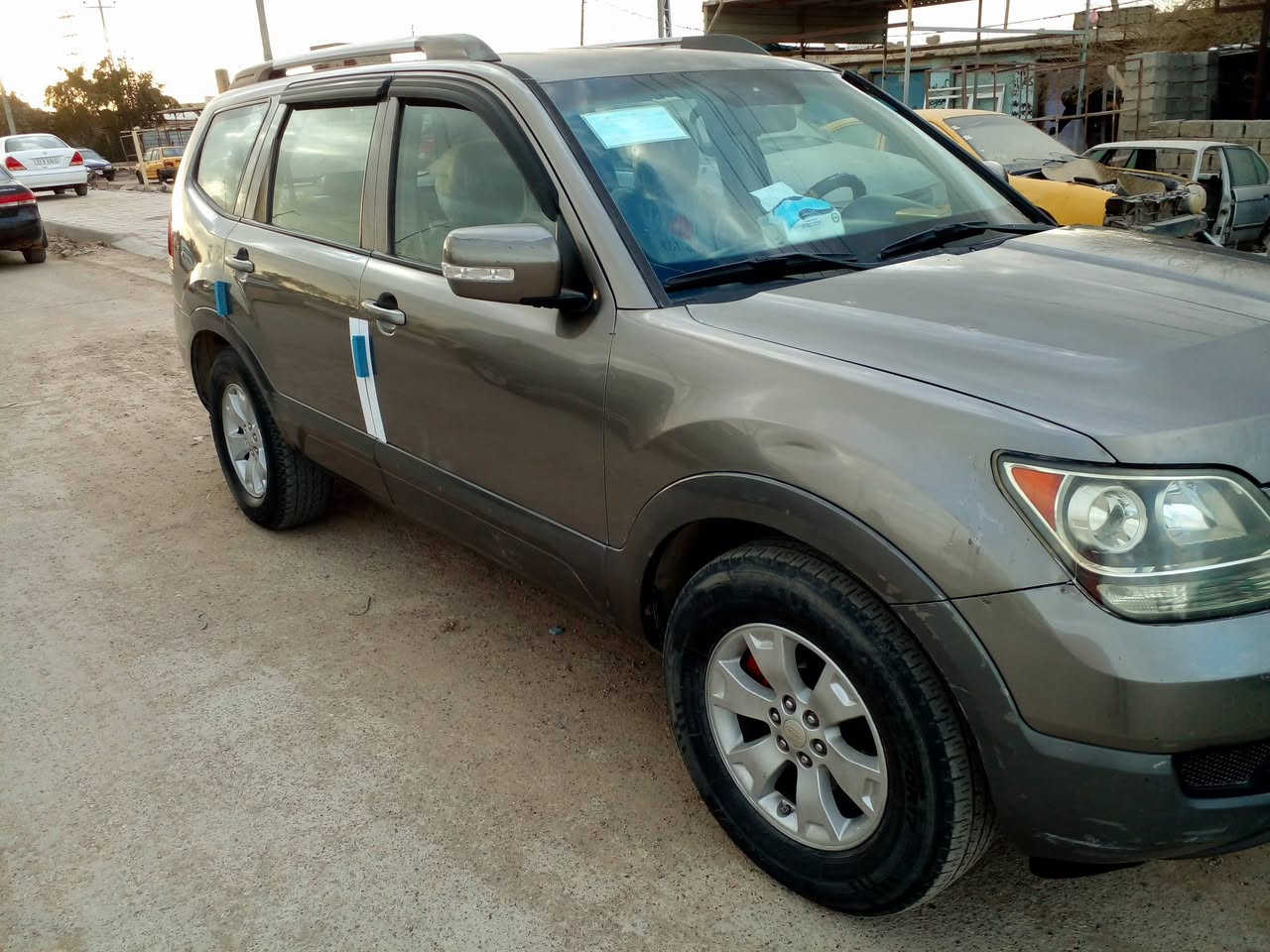 السلام عليكم للبيع او المراوس
بوريجو نفس المهافي ٢٠٠٩ ٧راكب ٦سلندر سنويه لل ٢٨ 
رقم ديالى شاشة اندرويد مثبت سرعة مانع انزلاق 
كير اوتو او عادي صدر امامي وخلفي جديد السعر ١٢٤ 
واتساب ***********
