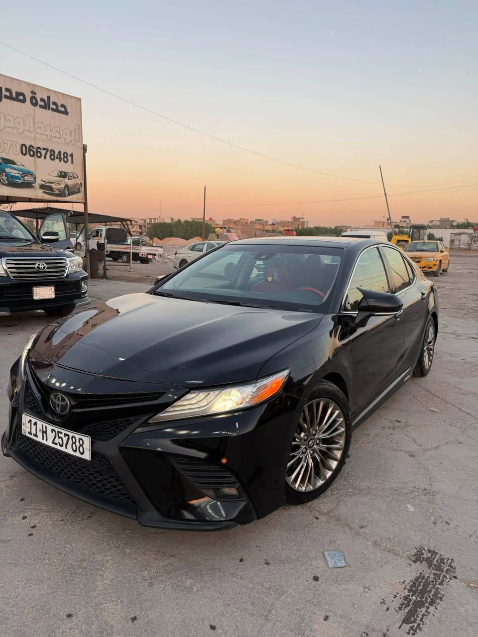 𝐓𝐎𝐘𝐎𝐓𝐀 𝐂𝐀𝐌𝐑𝐘
للبيع السعر 175 ورقه وبيه مجال بسيط
تويوتا كامري (XSE) موديل :2020 
اللون : أسود
عداد المسافة : 136 الف كيلو 
حجم المحرك : 3.5L ( 6V .سلندر )
بل شركه تخم تاير جديد 
الضرر : بنيد وراجع نفسه ومصبوغ فقط بدون دواخل
وصور الحادث بلمنشور وبيها كلير من امريكا بدون صبغ ولا معجون ثلاث قطع بدون حادث او فتح بس كلير 
المواصفات : 𝐗𝐒𝐄
فـول مـواصـفـات   بنوراما وداخل جلد احمر 
ابواب  بصمة
بصمة تشغيل 
تشغيل عن بعد (𝐑𝐄𝐌𝐎𝐓𝐄 𝐒𝐓𝐀𝐑𝐓)
شاشة  كبير
كاميرا خلفية 
هاند بريك بصمة
اوتو هولد (𝐀𝐔𝐓𝐎 𝐇𝐎𝐋𝐃)
اوتو ستارت (𝐀𝐔𝐓𝐎 𝐒𝐓𝐀𝐑𝐓)
اوتو ستوب (𝐀𝐔𝐓𝐎 𝐒𝐓𝐎𝐏)
رادار امامي (تحديد مسار)
‏‎رادار جانبي (نقاط عمياء)
مانع انزلاق+𝐀𝐁𝐒
3انظمة  (𝐄𝐂𝐎) (𝐍𝐎𝐑𝐌𝐀𝐋)(𝐒𝐏𝐎𝐑𝐓)
نظام EV MODE
تحكيم استيرن+ شفتات استيرن
كشنات جلد ، كشنات كهربائي
كشنات الامامي هيتر 
لايتات (𝐋𝐄𝐃) عدسة زينون بيلادي
اناره داخليه led 
ترحيب بلادي بالدواسات 
شاحن وايرلس
مثبت سرعه تفاعلي قيادة اليه 
تحديد مسار  
رقم بغداد الجديد بسمي
للاستفسار ع رقم ***********
