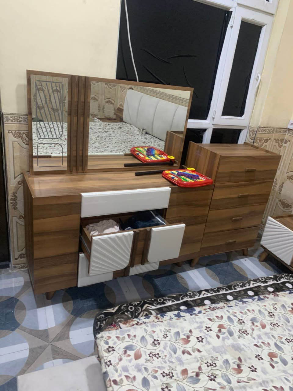 غرفه نوم للبيع اخو الجديد رقمي *********** كركوك, العراق
