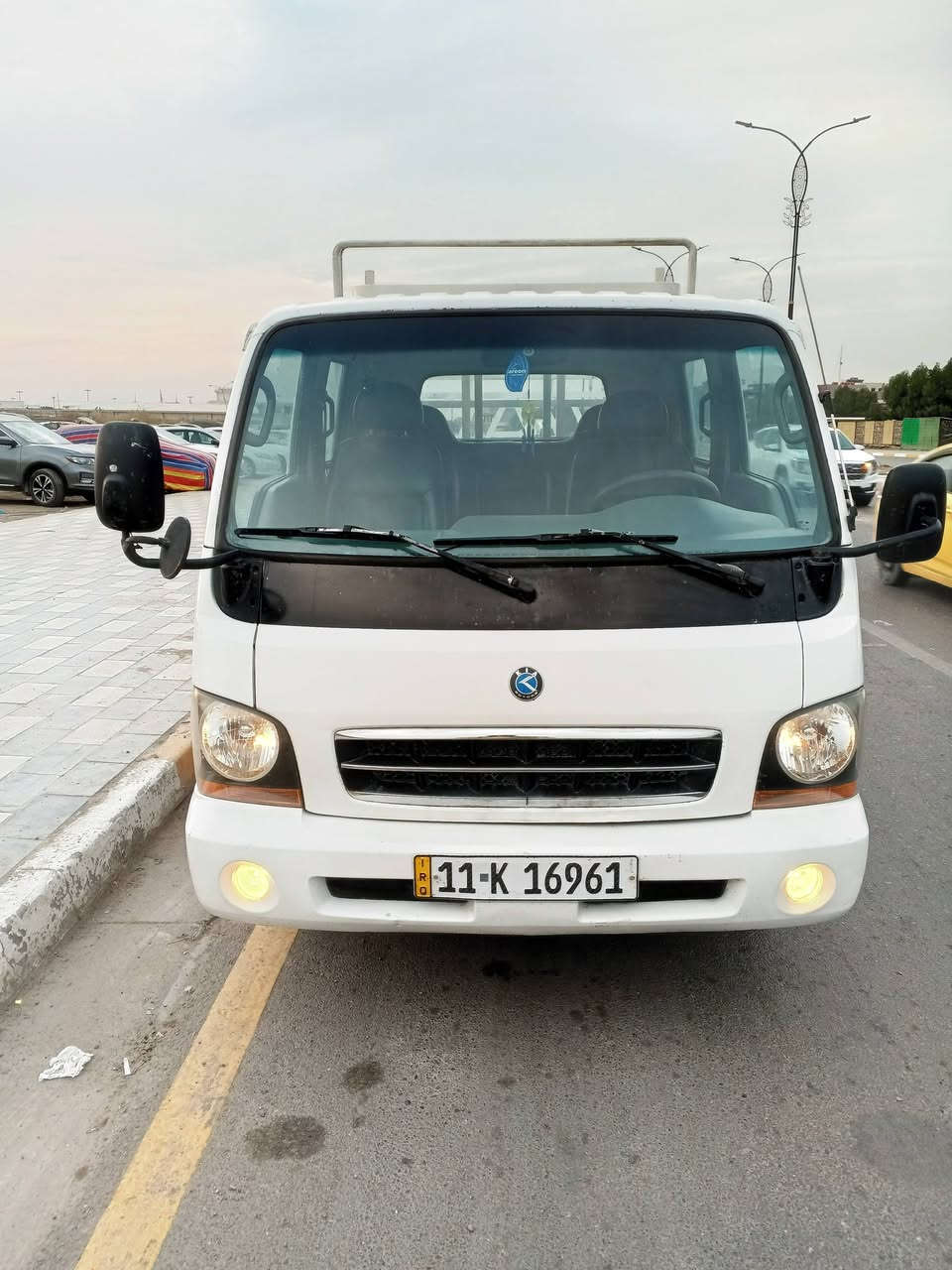 سلام عليكم ام عيوان 2000بسمي مكفوله عده مساطر البدي كير محرك اكسن شاصي صدر مكفولات مكان بغداد العبيدي السعر 88رقمي ***********
