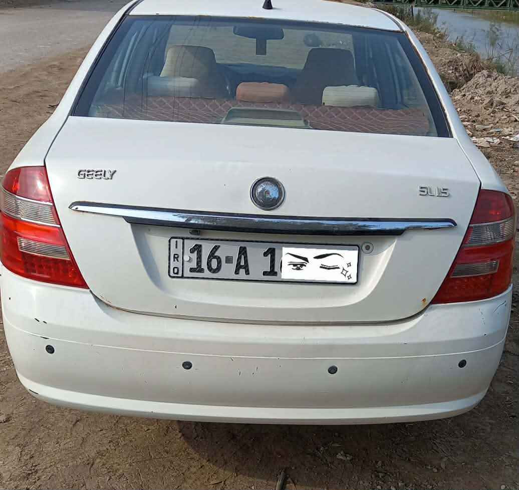 جيلي موبل 2013 نضيف رقم انكليزي مكينه وحداديه نضيفات باسمي رقم انكليزي آفاق, القادسية
