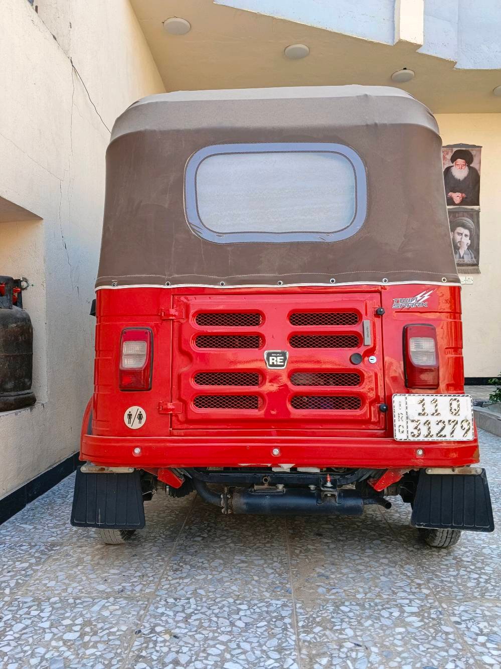 تكتك موديل 18معمره دوسات ولغد واحد فقط مصبوغه عام التكتك باسمي تحويل ثاني يوم مكينه مكفوله 