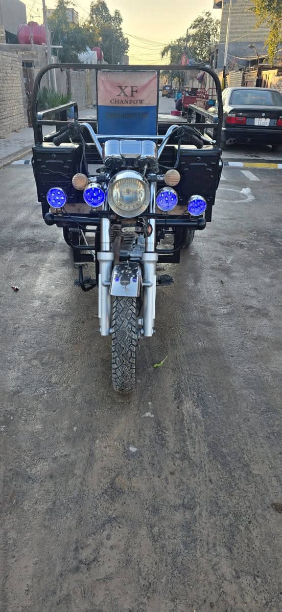 السلام عليكم ستوته مديل 23 حلوه و اوراقه اصوليه ومال جناي ولبلال كمرك السعر مليونين و300 وبيه مجال حك الجيه وتدلل مكاني بغداد مدينت الصدر وهاذه رقمي***********
