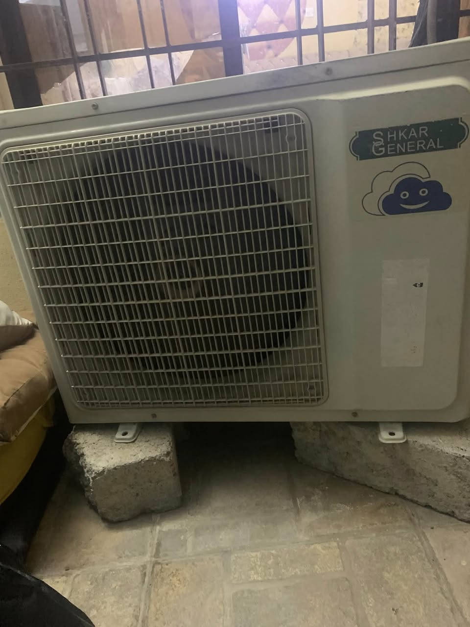نوعية جنرال طنين وسدس التوصل بس على رقم وبي واتساب ***********
