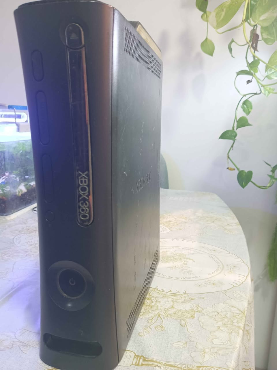Xbox 360 
2 hardy lagalla 
250 gb
120 gb 
Zya la 250 yare tyaa 
7 dasky lagalla السليمانية, العراق


**إذا كنت صاحب هذا الإعلان وتريد حذفه لأي سبب، رجاءا أرسل رسالة إلى الدعم الفني**