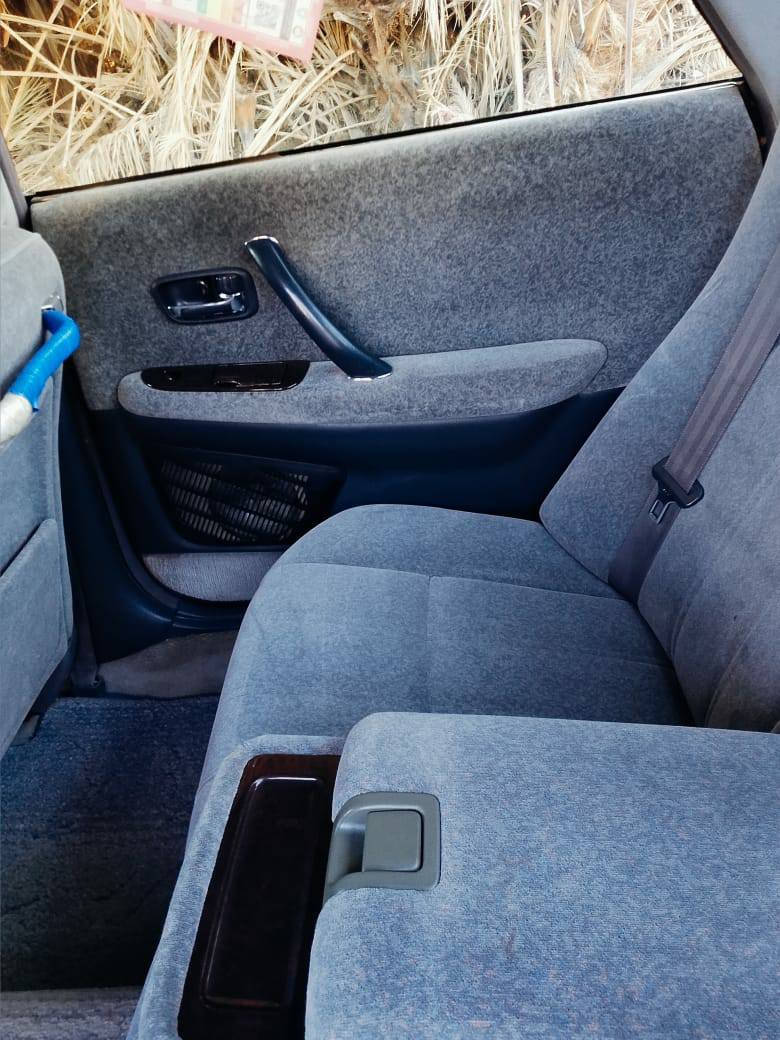 راس الثور إفلات موديل ٩٨ رقم انكليزي بغداد بسمي شاصي ٥٥
السياره خير من الله  ١٠٥ وبيه مجال حك الجيه 
***********
