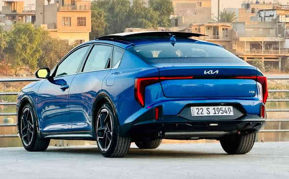 السلام عليكم 
كيا K4 2025 جيتي لاين فول رقم اربيل بأسم شركة وكالة او تحويل مضمون زيرو ماشية 900 ميل صور الحادث مرفقة بدون صبغ بدون ايرباك بارد جزء من الجنطة وحافة البنيد فقط  

المواصفات : بصمة / بانوراما / جلد / هندبريك دكمة / شاحن وايرليس / لايت LED  / مكينة 2000 دوش / شاشة كبيرة متصلة ديجتال / كرسي كهرباء / كشنات امامي تدفئة / اوتو هولد / LED امامي وخلفي / قيادة ذاتية / كامرة دوارة / رادار تعديل مسار / اوتو بريك / رادار جانبي / مود درايف / تحكم ستيرن / كروس سرعة /مانع انزلاق / بلوتوث / اواكس / USB 

مكاني الكاظمية 

للتواصل والاستفسار : ***********
