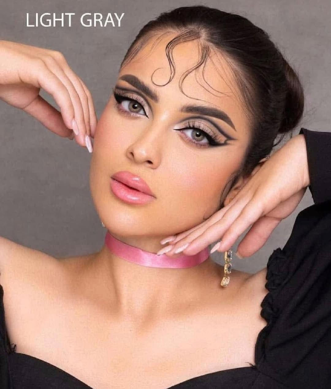 عدسات W.O.W الطبية +*
سعر القطعه :12.000

اختاري الجمال براحة وأمان
عدسات W.O.W الطبية تمنحك إطلالة طبيعية أو جريئة حسب اختيارك، وتتوفر ب 12 لون مميز تناسب جميع ألوان البشرة والعين
المميزات:
2

عدسات طبية آمنة ومريحة للعين

مظهر طبيعي بدون تباين مزعج

مناسبة للاستخدام اليومي والمناسبات

خامة ناعمة تقلل الجفاف والاحمرار

ثبات لون عالي وإشراقة واضحة


**إذا كنت صاحب هذا الإعلان وتريد حذفه لأي سبب، رجاءا أرسل رسالة إلى الدعم الفني**