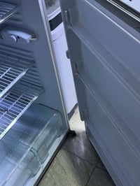 ثلاجه • ٢١ قدم • باب واكع