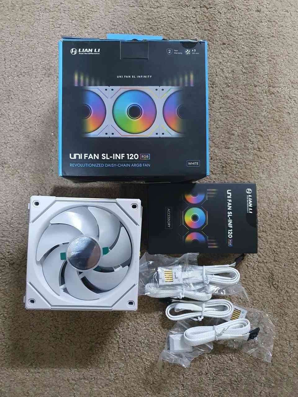 سلام عليكم 
اغراض مامستخدمة تفاصيل داخل الصور


**إذا كنت صاحب هذا الإعلان وتريد حذفه لأي سبب، رجاءا أرسل رسالة إلى الدعم الفني**