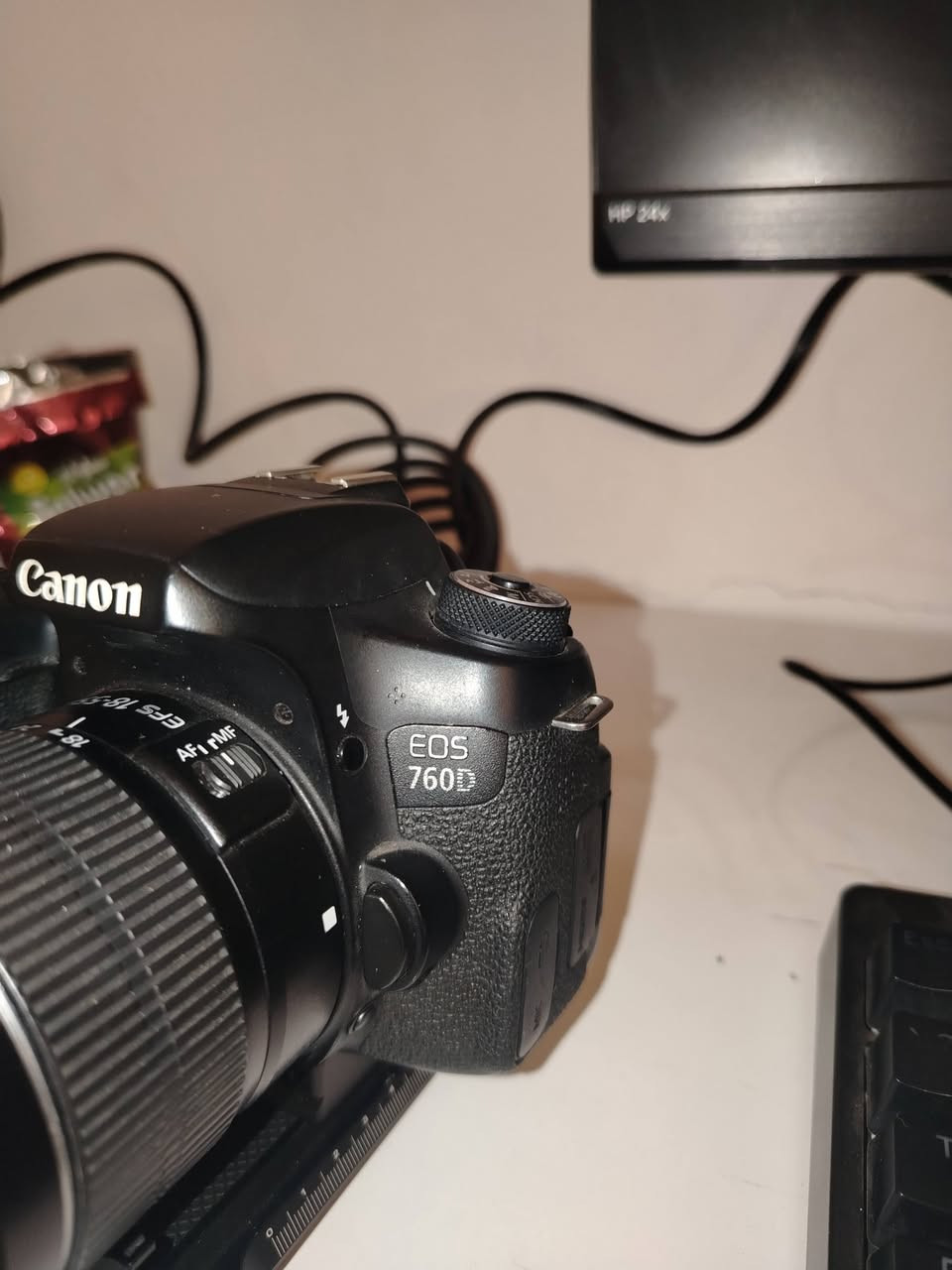 كامرة كانون للبيع بسعر مناسب جدا بيع متوازي عليهه كلش نظيفة 
عنوان ديالى بعقوبة للشراي يتصل على الرقم
***********
