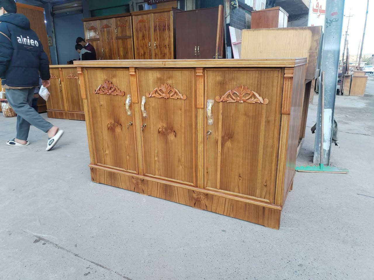 بسم الله تم توفير بوفيات منضديه جديده صاج
محل فواد النجار بلد شارع المحيط مجاور المحكمة الجديده ***********
اسعار مناسبه🌹🌹
