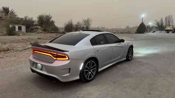 دوج جارجر 2023 RT 5700 رقم بغداد 
—————————————————
المواصفات فول للأخير ما عدا الراداري الأمامي 
1-فتحه 
2-مقاعد جلد مخمل + حضن 
3-مقاعد تدفئه + تبريد 
4-تدفئه ستيرن 
5-مرايه هيتر + رادار + ترحيب 
6-تحكم سبورت + سوبر تراك باك 
7-شاشه كبيره 
8-لايت زنون بلادي 
9-دشبول جلد خياط 
10-تحكم ستيرن كهربائي 
11-كشنات ذاكره + تحكم كهربائي جهتين 
12-شفتات ستيرن 
13-سستم صوت 
————————————————-
الحادث جاملغ وبنيد للاستفسار *********** 
السعر 255
