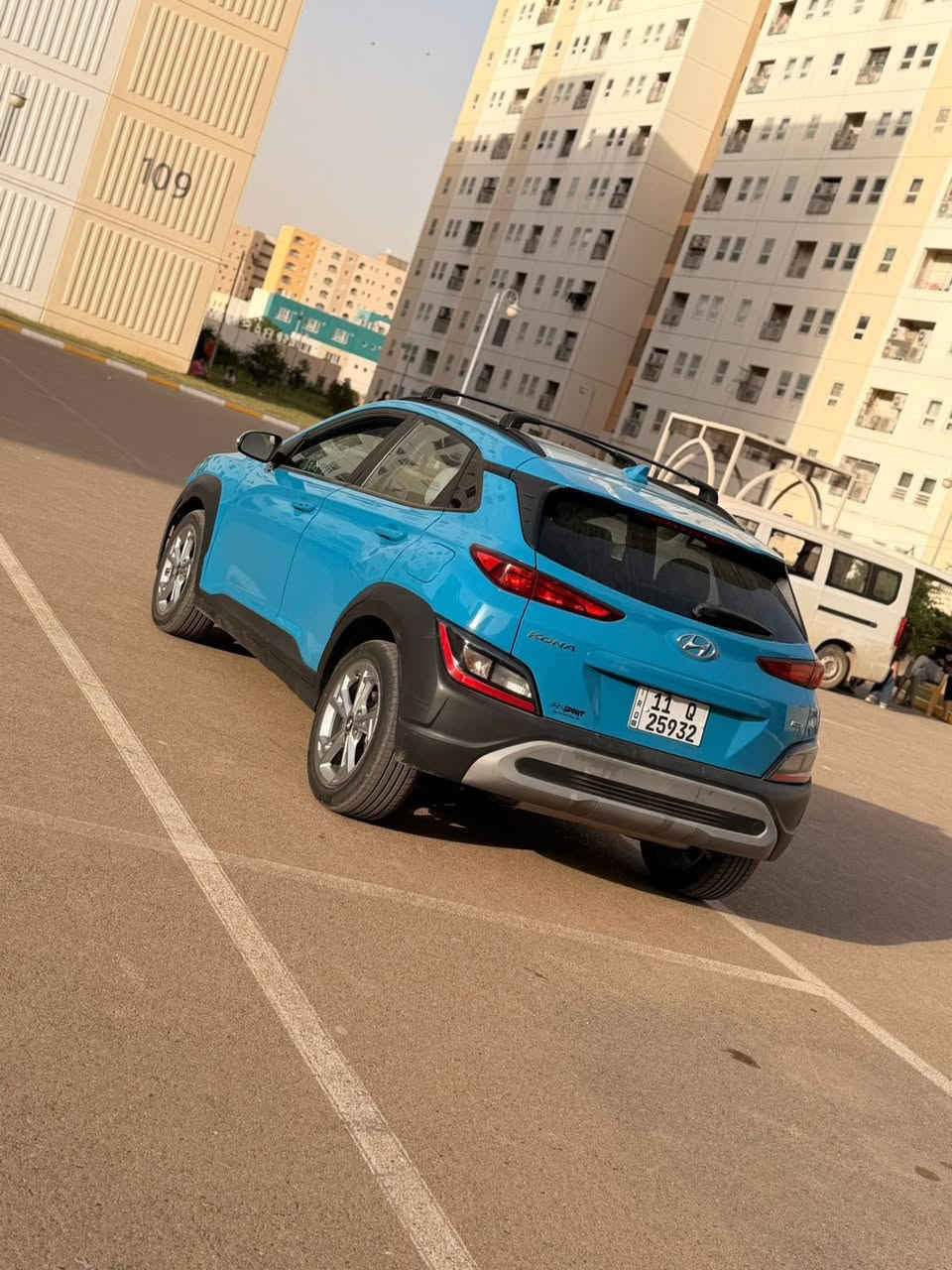 سلام عليكم هونداي كونا للبيع موديل 2023 رقم بغداد فول مواصفات عده الفتحه
تفاصيل 
رادار امامي رادار خلفي 
كامره 
شاشه كبيره كار بلي 
بصمه 
تشغيل عن بعد 
اشاير بلمري 
داخل ابيض 
كشن كهرباء 
تخم تاير جديد سياره جاهزه للاخير 
ماشيه 90 الف 
الحادث دعاميه فقط بدون صبغ السياره كلين دعاميه نفس الون مطابق فقط بدون ايرياك 
السعر 145وبيه مجال 
للستفسار اتصل *********** هيونداي كونا هايبرد 2023جاهزه من كلشي🇰🇷 وارد امريكي 

⚠️ بدون إيرباك

✨ السيارة كاملة المواصفات عدا الفتحة والكشنات

🔑 بصمة تشغيل

🚪 بصمة أبواب

📦 بصمة صندوق

🪞 أشاير بالمرايا

💡 لايتات LED عدسات زينون

📡 رادارات أمامي وخلفي

⚠️ رادار النقطة العمياء

🛑 توقف ذاتي أمامي وخلفي

🛣️ كروز سيطرة

🤖 قيادة ذاتية

🎙️ أوامر صوتية

↔️ تعديل المسار

🛞 مانع انزلاق

🚨 تنبيه الخروج عن المسار d

🌿 نظام الإيكو

🏁 وضعية S الرياضية

✅ السيارة جديدة شرط الكير والمحرك كفالة
