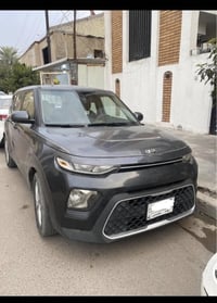 للبيع كيا سول موديل 2020 رقم بغداد بدون ايرباك بدون ضربة باللغد والشاص...