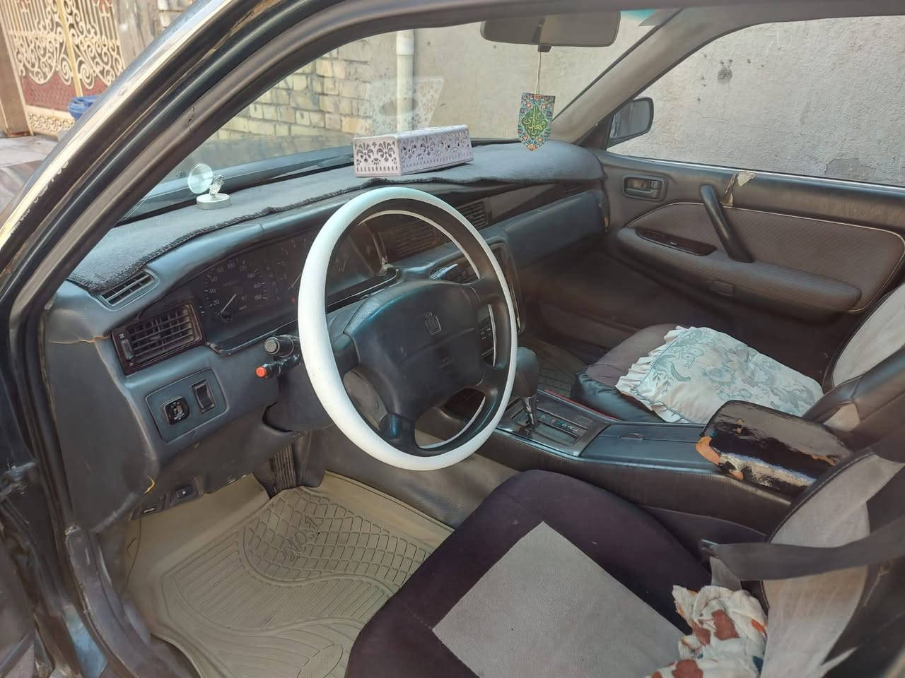 سلام عليكم عندي هاي السياره راس الثور ياباني تحوير مكفوله من الكص وعيب الشرعي رقم ديالى حداديهة نصف كشره بيه بعد الملاحظات السياره جاهزه وتمشي انا راعي السياره بااسمي السعر ٦٥ وبيه مجال لشراي رقم الهاتف *********** عنواني بغداد البلديات
