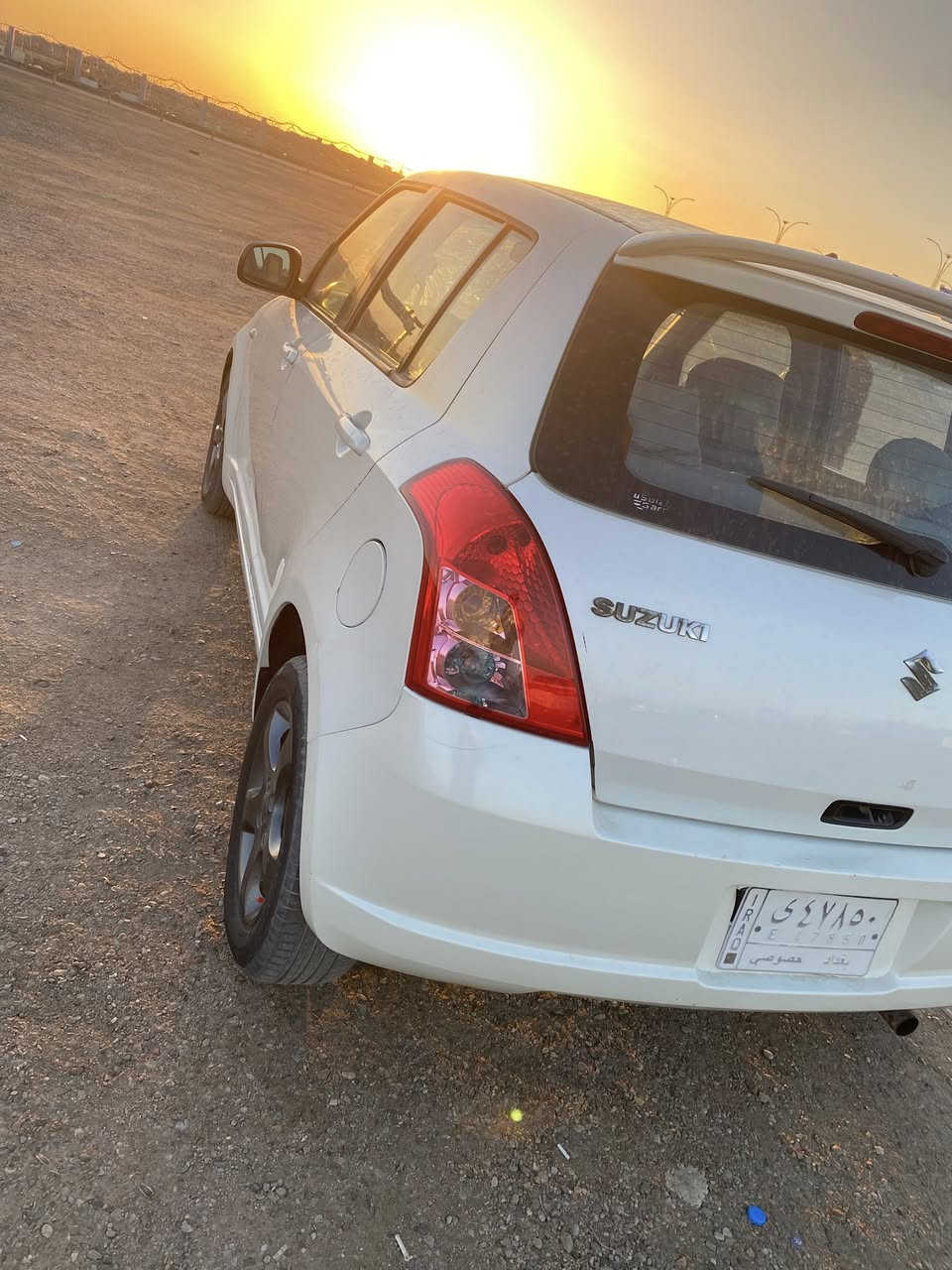 سسوكي 2007 سياره جاهزه مكينه حداده تبريد باتري جديد تخم تاير راعيه موجود بلبصره اتفسار ***********
