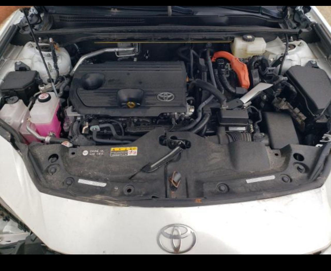 كراون موديل 25 XLE ماشيه 17 السياره حاليا بالميناء ترهم كتاب شهداء
ابيع السياره بفلوسه بسبب الكمرك السعر 227$

***********

***********
