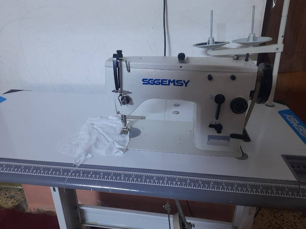 السلام عليكم مكينه للبيع تخيط عادي وتطرز اسماء قفل ب ٢٥٠ الف نضيفه كلش تجون للبيت تشوفونه العنوان شهربان العزي مقابل علوه الخضروات والفواكه


**إذا كنت صاحب هذا الإعلان وتريد حذفه لأي سبب، رجاءا أرسل رسالة إلى الدعم الفني**