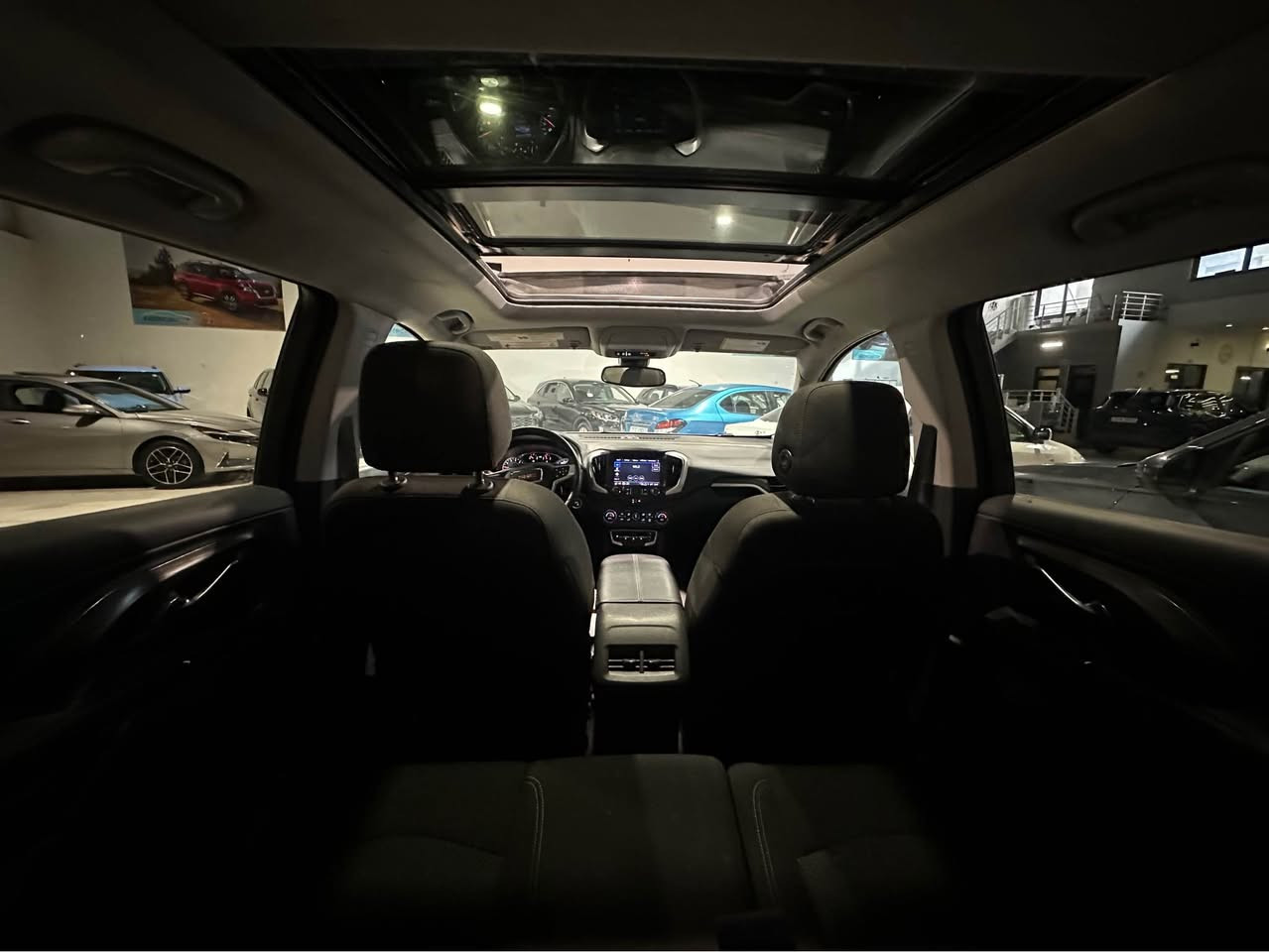 تيران ٢٠٢٣ فول مواصفات سقف بانوراما 
محرك ٤ سلندر ١٥٠٠ تيربو فور ويل
بصمة تشغيل عن بعد ابواب بصمة دخول ذكي كشنات تدفئة تبريد قطعتين صندوق شفت رادار اربعة جوانب 
ضرر بنيت صبغ وشبر من جملغ سكن ارباك استيرن دشبول سستم بردات بلادي ماتاك كيرو محرك بشرط تترقم اربيل دهوك سليمانية مكان اربيل سعر ١٥٩
*********** واتساب 
مكان اربيل أربيل, العراق
