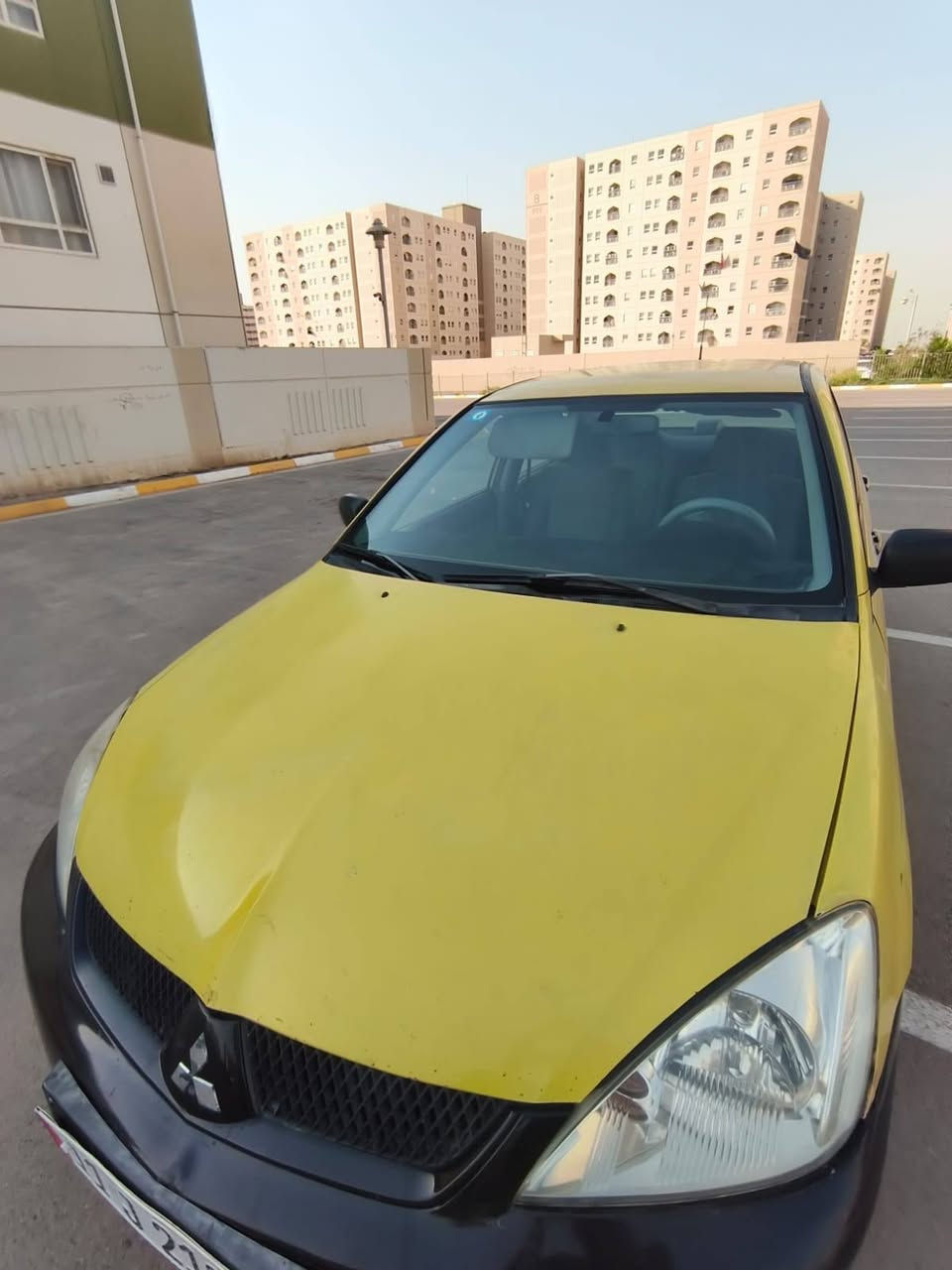 لانسر ٢٠١٠ شركه عامه حره مكفوله ماعدى خياسات الهلالات
تبريد ثلج حداديه جديده كير ومحرك خير من الله السيارة جاهزه للشارع 
باسمي تحويل ثاني يوم
العنوان بسمايه ***********
