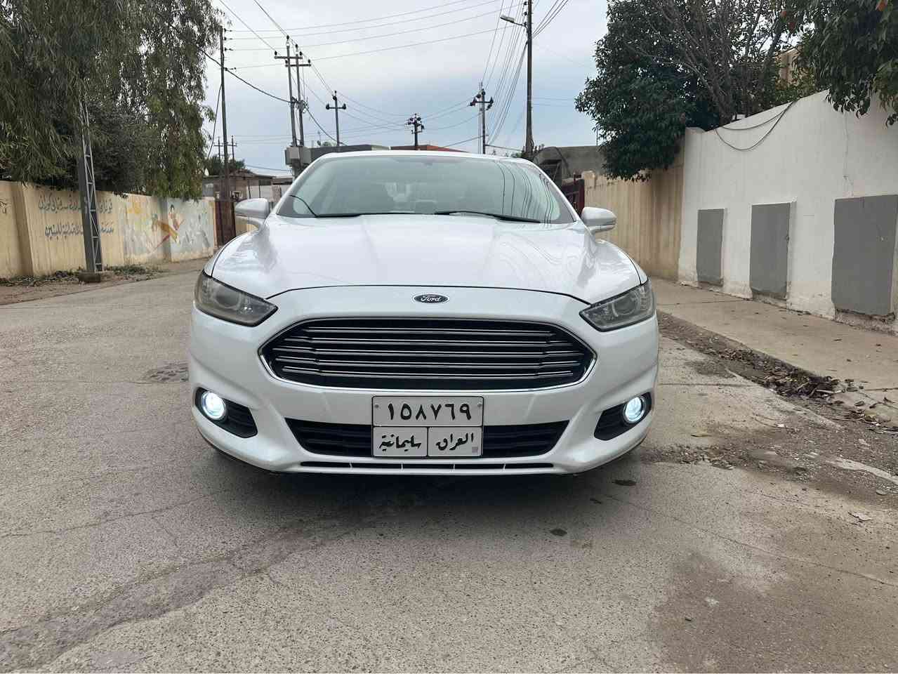 فورد فيوجن خليجي 2013 لون ابيظ ثلجي مواصفات Sسيارة ماشي 79 مايل حجم محرك 15 تيربو 4 سلندر
مواصفات السياره 
داخل كريمي
كشنات جلد + فورميكا
كشنات تدفئة + كهربائي
تبريد قطعتين
كشن خزن
تحكمات دشبول لمس
تحديد سرعه
شاشة كاميرا
حساسات خلفي
مرايات اشاره + او ليد
اي واكس بلوتوث سيدي 
سيارة جاهزه تبريد تدفئه صدر تايرات كهربائيات سنويه جديد سيارة كلين بدون حادث بدون صبغ بس بيها قطعه تعديل بارد فقط سياره جديد كير محرك مكفول شرط سياره شرط تحويل مكان كركوك سعر السياره (107$) بي مجال لطيبين بدون مراوس 
***********
*********** كركوك, العراق
