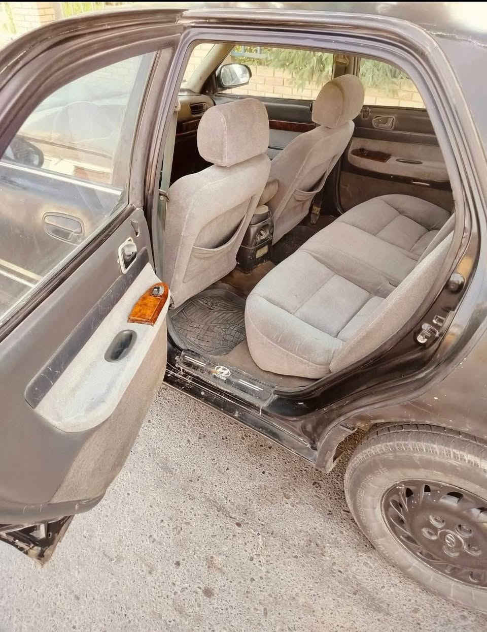 للبيع  سعر 38 بيه مجال الشراي يتفضل خاص او اتصال ع رقم ***********
سلام عليكم 

للبيع سوناتا 94مشروع وطني رقم انكليزي تحويل مباشر مصفره غرامات سنوية لل30 كير اوتماتيك 

كشنات بلاد 

تخم نوزلات جديد

تخم بلكات جديد

تخم مجاول جديد

باتري جديد بعده بل كارتون 

حداديه الخلفيه مضبوطه الامامي 60/100

الكير بي خربطه بل نمره ال خامسه يرادله ترتيب بل كهربائيات فقط 

مكينه مكفوله من التنقيص والتبخير 

تخم بوربن جديد 

سياره كبل لشارع اطلع وين ميعجبك 

عارضه 38بيه مجال للبيع او مراوس
مكاني طويريج
***********
