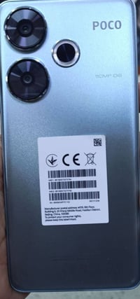 بوكو F6 • كامل ملحقاته