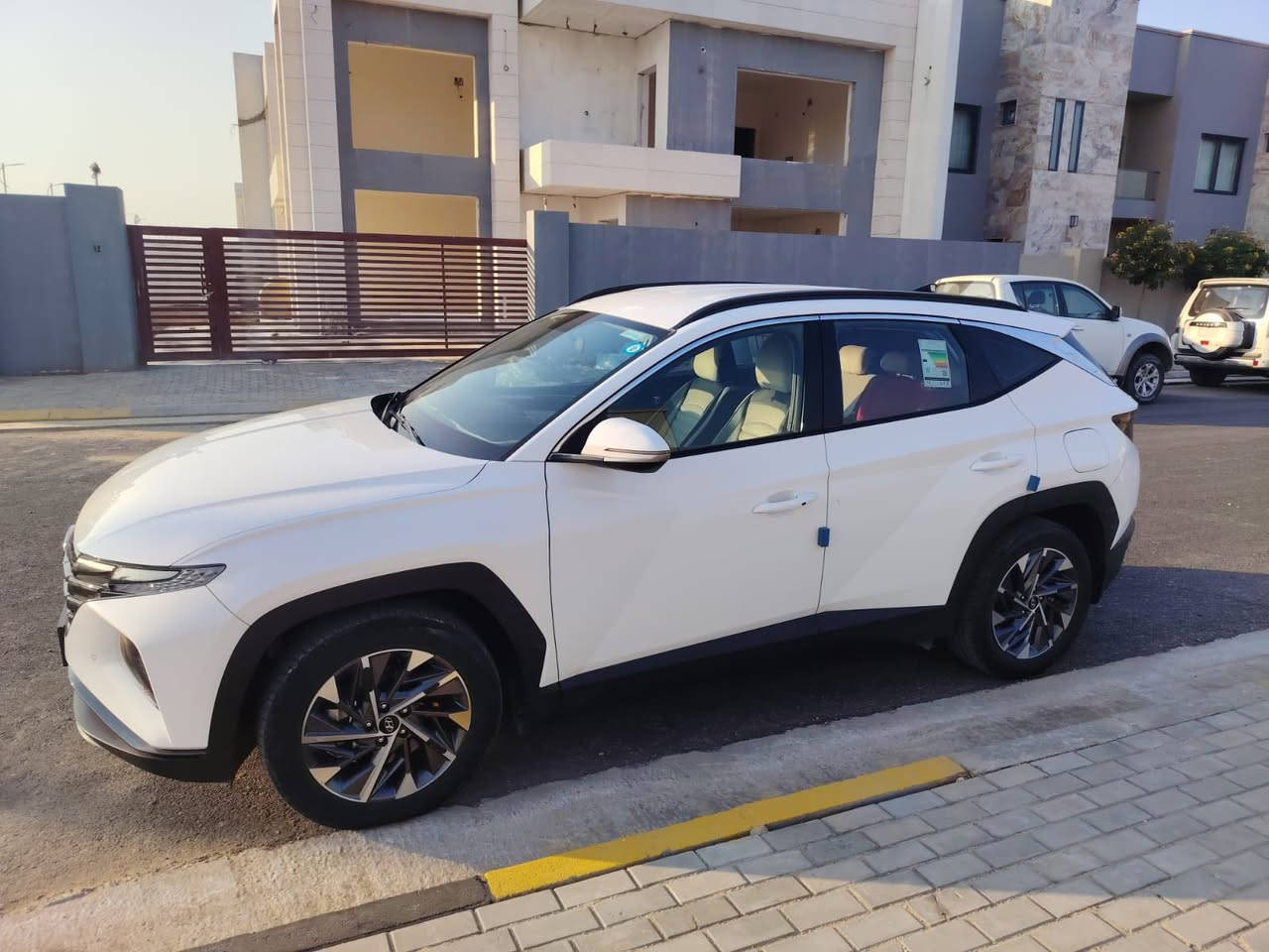 سلام عليكم
توسان 

خليجيه

موديل 2024

كفاله عامه 

فول مواصفات

 من عدا البنراما

مواصفات

مكينه 2.0 دوش 

بصمه 

بصمه ابواب

تشغيل عن بعد

شاشه اصليه 

نضام اوتو هولد

اشاير ترحيب 

اشاير ب المري 

اريل نفكيتر

سبير منازل 

داخل ابيض 

مري كهرباء 

بردات خلفيه

هاند بريك بصمه

مقاعد كهرباء 2

 فول تحكم ستيرن 

تبريد قطعتين 

حساس امامي 

حساس خلفي 

كامره دواره 

شاحن موبايل 

وايرلس

بعد بيها  هواي  موصفات 

رقم بغداد مشروع وطني

مكاني بغداد

الإتصال 

***********
