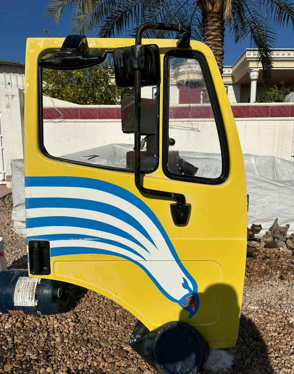 محركات البي حجم 133 سايس 10 
السعر 29 ورقه
تك قمارة البي 
شبابيك افيكو 
بوب افيكو
تانكي هودرليك اقجم ألماني 
قمارة وربع البي 
براميغ 90 امامي 
كردنات البي اقجم مان افيكو 
چحش البي قمارة وربع 
كيرات 130+110 
كير مان 150
العنوان الفلوجة البعلوان قرب مطعم كرم زرزور 
‏‪***********‬‏
‏‪***********‬‏
الجميع
