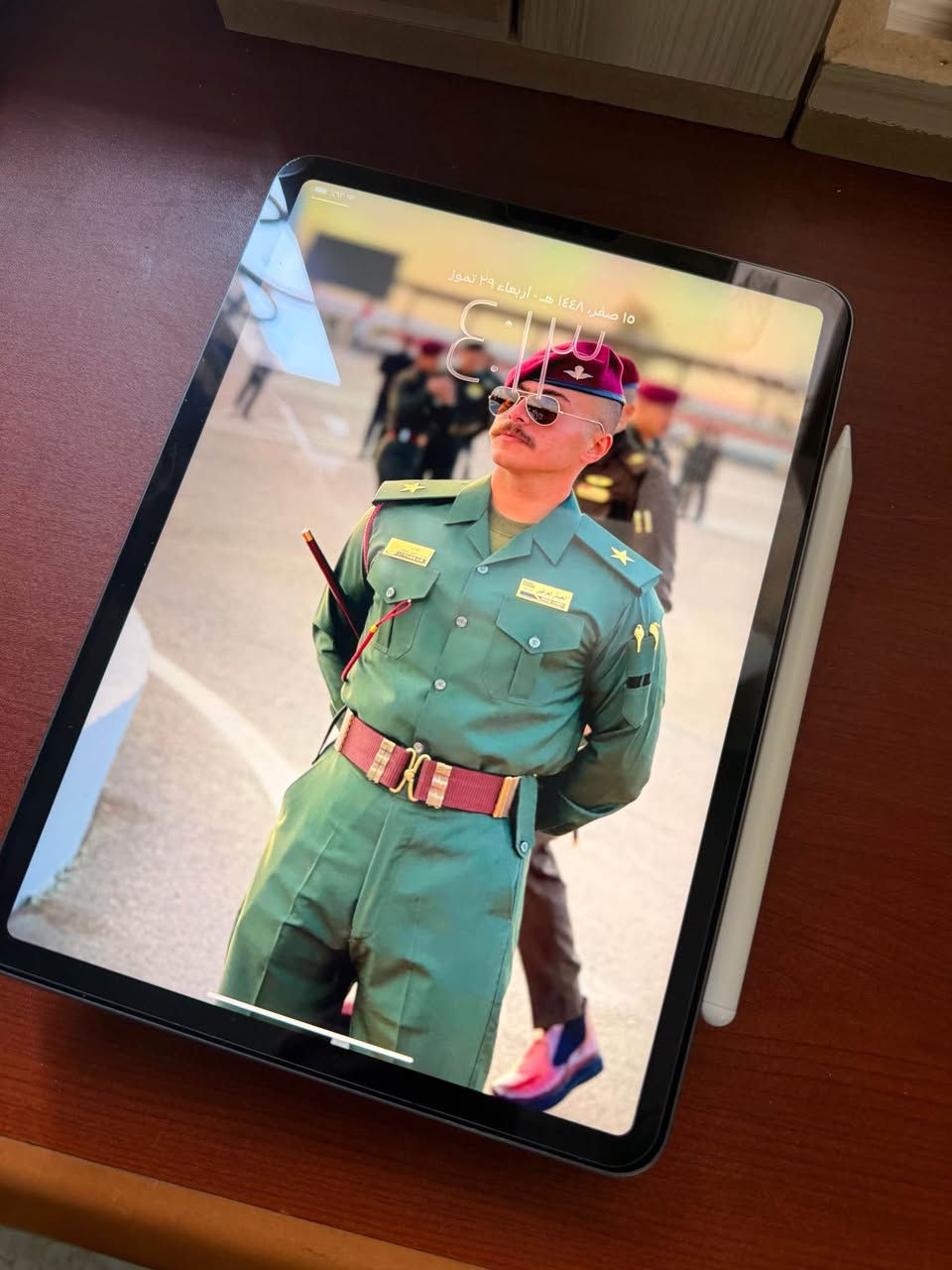 ايباد برو m1 ذاكرة ١٢٨ بطاريته شحنها كلش زين بدون ماعرف نسبتها بس ع الاستخدام الايباد مكفول وملحقاته حافظه فقط
ويا قلم اصلي انكر للبيع مشتري ب ٧٥ السعر ٦٢٠ وبي مجال بغداد حي جهاد واتساب *********** بغداد, العراق
