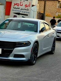 شاشه كبيرة كار بلي كشنات جلد  ماشيه 40 مايل باسمي بغداد الجديد  حادثها...