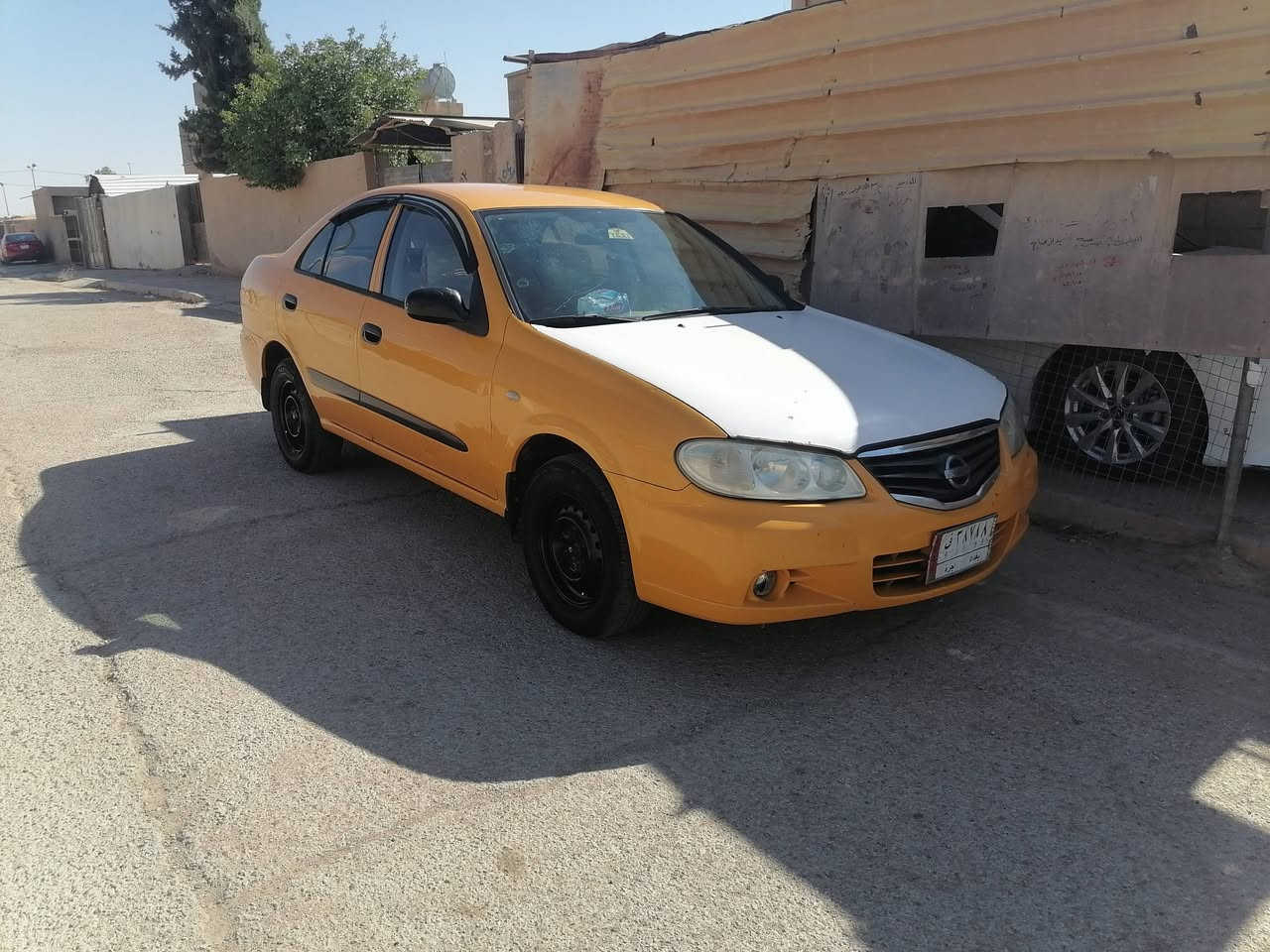 السلام عليكم…. 
للبيع سني مؤسسه تكسي رقم بغداد تحويل مباشر كفاله عامه عدا باب عكس السايق بي بارد بگد الشبر شرط والباقي مكفول تشوفه بعينك محرك بلادي 1600 تخم تاير جواها تدفئه تبريد ماشيه 650 الف حقيقي جاهزه من كلشي ترهم مراوس بسني تكسي اوتوماتيك الي عنده ينزل صورها والمكان السعر 95 وبيها مجال بسيط مكاني الانبار قضاء القائم للاستفسار *********** الشراي يتصل والموشراي لايتعبني وجماعة وين ضلت هيج اسعار السوگ كلشي بي ارفعو المنشور بصلاة على محمد وال محمد
